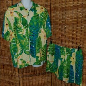 Vtg. Jams World Nana Aloha Shirt Short Set L